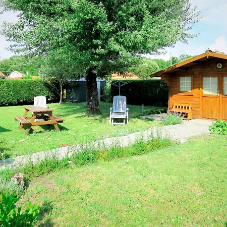 Holiday Maité - Hut121